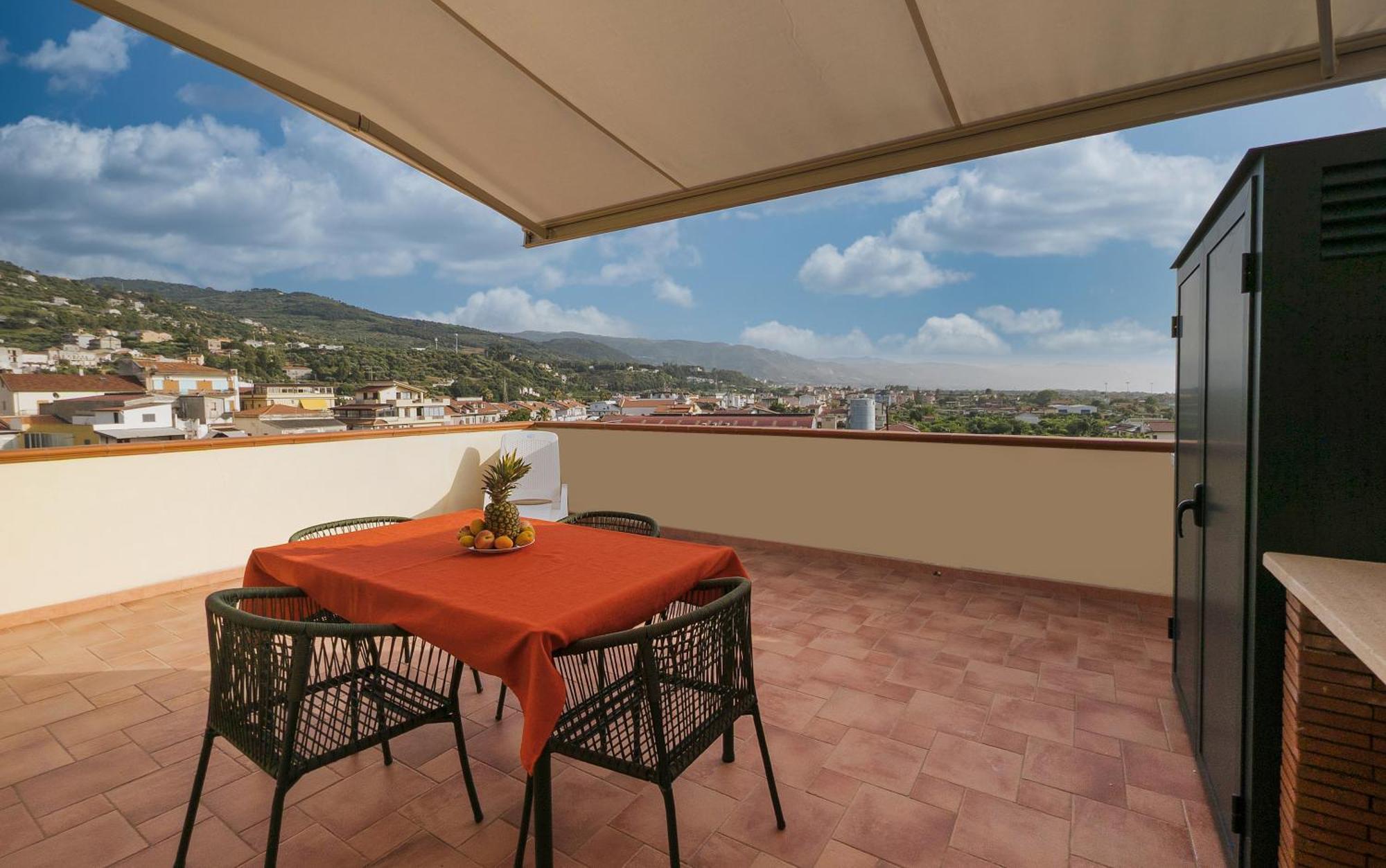 Magico Apartments - 450M Dalla Spiaggia Capo d'Orlando Exterior photo